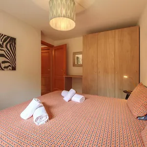 https://apartment-picasso.hotels-rhonealpes.com